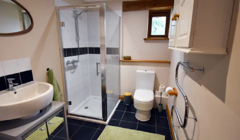 Shower Room & WC